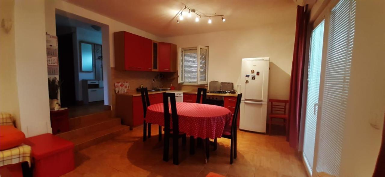 Holiday Home Zeljana Kaprije Esterno foto