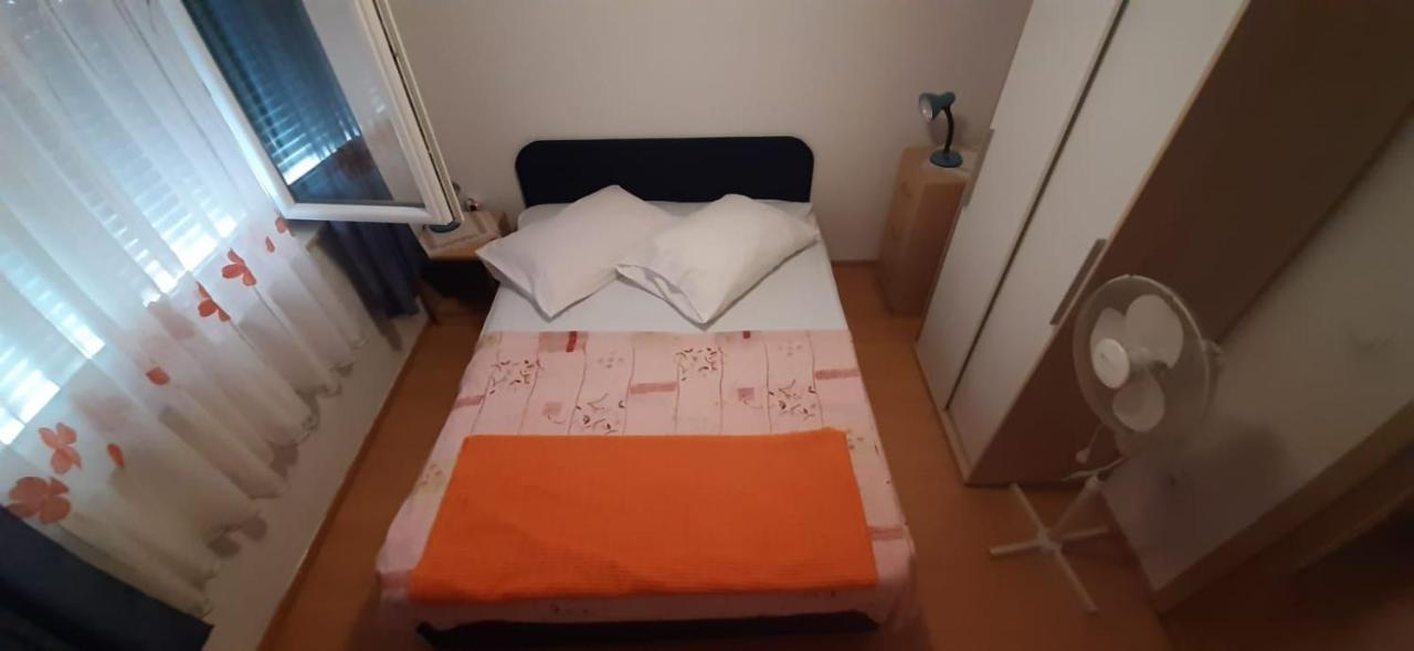 Holiday Home Zeljana Kaprije Esterno foto