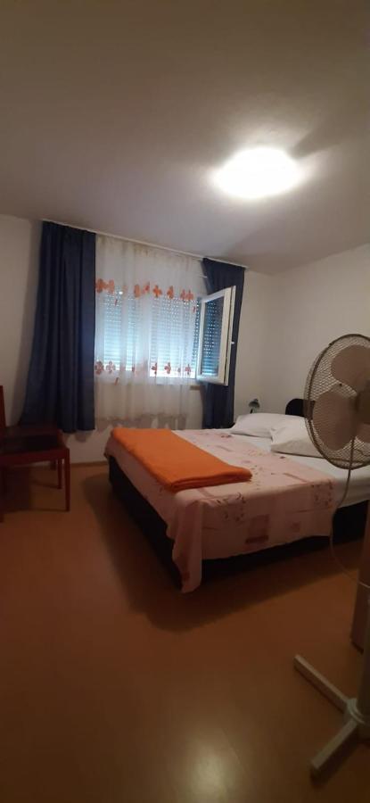 Holiday Home Zeljana Kaprije Esterno foto
